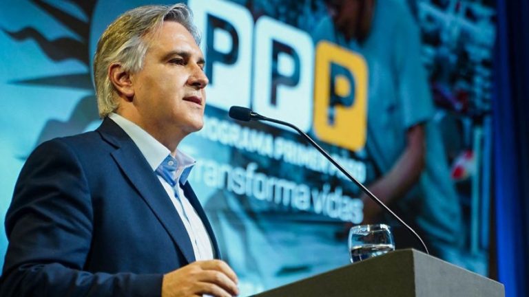 Llaryora lanzó una nueva edición del PPP: 15.000 jóvenes tendrán su primera experiencia laboral