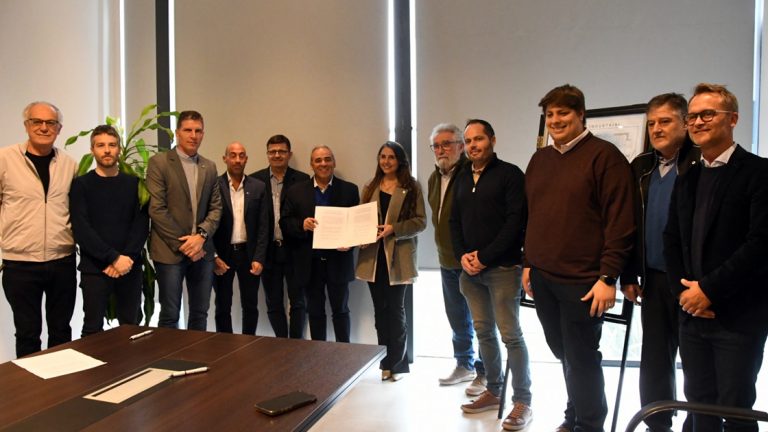Parque Industrial: se firmó un convenio para fomentar la competitividad en las empresas