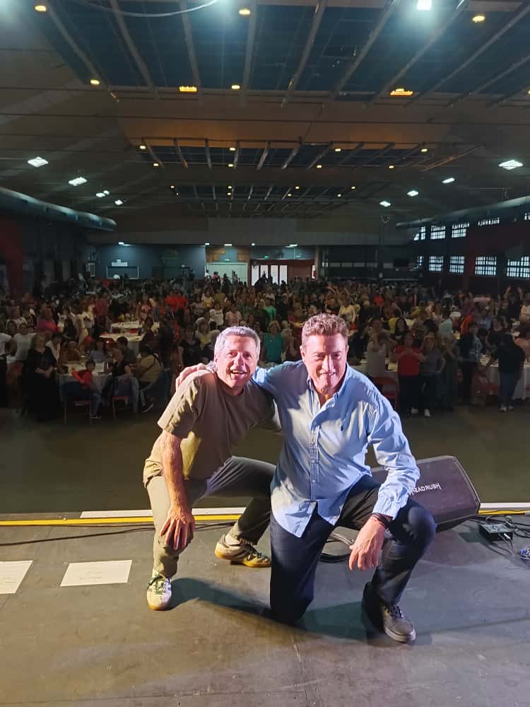 Más de 900 personas respaldaron a Damián Bernarte y García Aresca en un masivo Te-Bingo de Provincias Unidas San Francisco