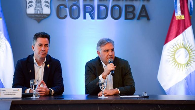 Llaryora envía a la legislatura los proyectos para fijar los radios urbanos de 19 localidades
