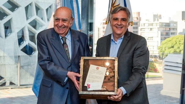 Llaryora recibió al expresidente uruguayo Julio María Sanguinetti