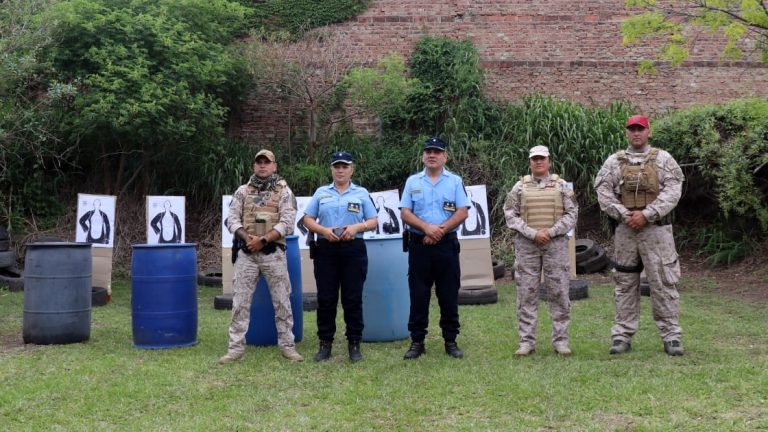 La Policía de Córdoba Fortalece sus Habilidades con Jornada de Entrenamiento de Tiro en San Francisco