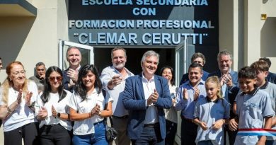 Freyre: Llaryora inauguró la primera Escuela Secundaria con Formación Profesional en Industrialización de Productos Lácteos del país