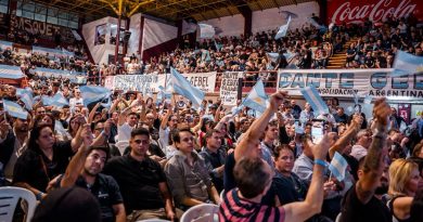 Con presencia cordobesa y sin Dante Gebel, el espacio que impulsa su candidatura realizó un acto en Lanus