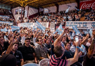 Con presencia cordobesa y sin Dante Gebel, el espacio que impulsa su candidatura realizó un acto en Lanus