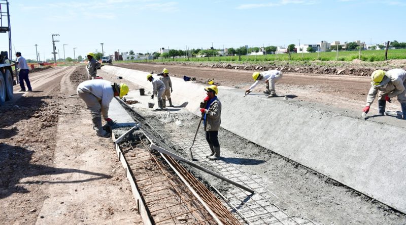 Avanza la obra de apertura de Avenida Rosario de Santa Fe y construcción de canal de líquidos pluviales