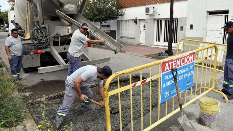 La etapa 12 del Plan Municipal de Bacheo siguió esta semana con intensa actividad