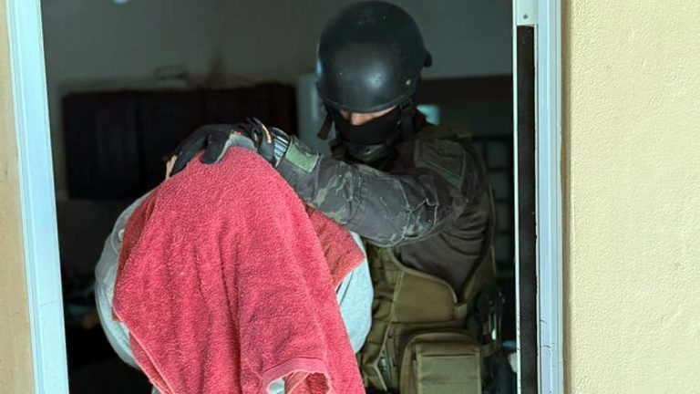 Operativo antidrogas en Freyre terminó con dos detenidos