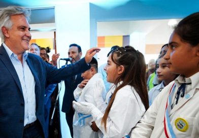 Llaryora abrió el ciclo lectivo 2026 y anunció nuevas inversiones para potenciar la educación