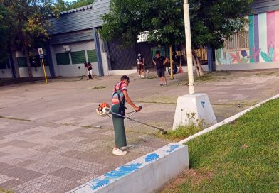 Jóvenes de ‘Otra Chance’, a través de la Mesa Barrial, trabajan en el mejoramiento de barrio Roque Sáenz Peña
