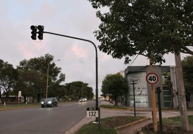 La avenida Cervantes tendrá un semáforo peatonal