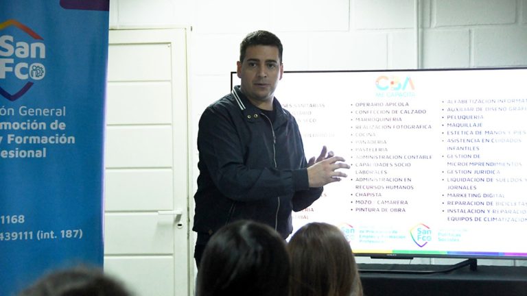 Formación profesional: por la crisis, en un año la demanda de cursos aumentó un 187 %
