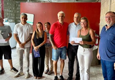 Calvo impulsó el desarrollo deportivo y social en su visita a Frontera