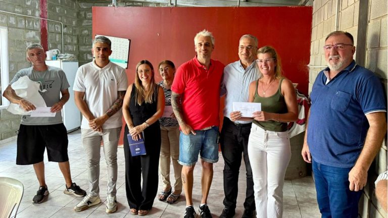 Calvo impulsó el desarrollo deportivo y social en su visita a Frontera