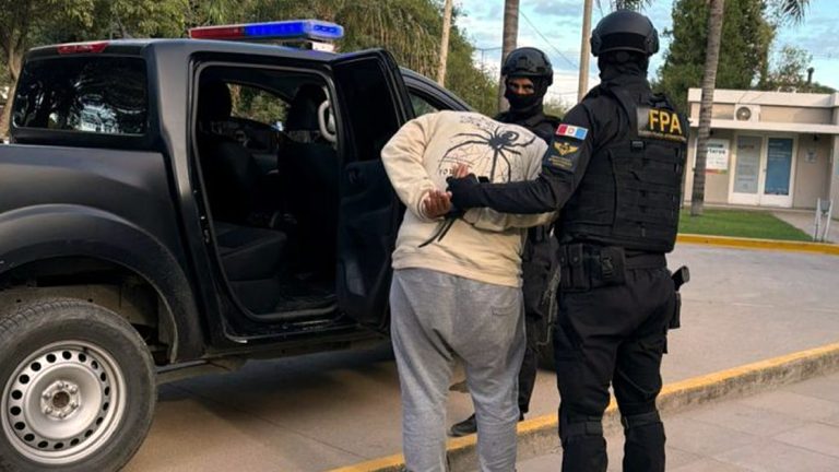 Megaoperativo antidroga en San Justo: desbaratan banda narco y secuestran droga, dinero y vehículos