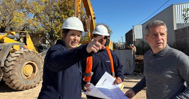 El intendente Bernarte recorrió el avance de la obra de entubado del canal pluvial en barrio Parque