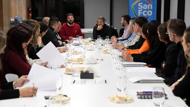 Los integrantes del Polo Productivo y Educativo trabajan en la implementación de demandas formativas para potenciar ambos sectores