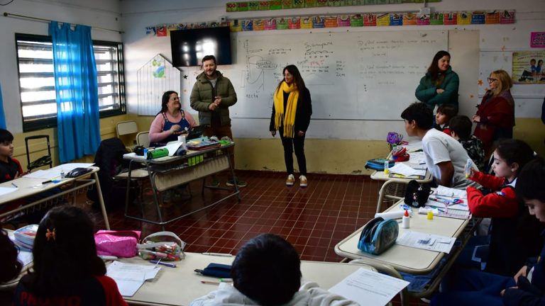 La Municipalidad asegura aulas climatizadas y seguras en la Escuela 2 de Abril
