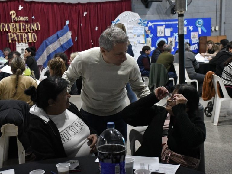 Bernarte: “Hacemos Patria cuando en Salud atendimos, en cuatro meses, la misma cantidad de adultos mayores que durante todo el 2025”
