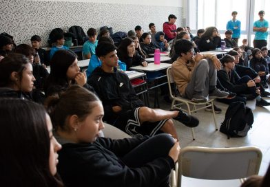 Salud y Diversidad brindan charlas de ESI en colegios secundarios de la ciudad