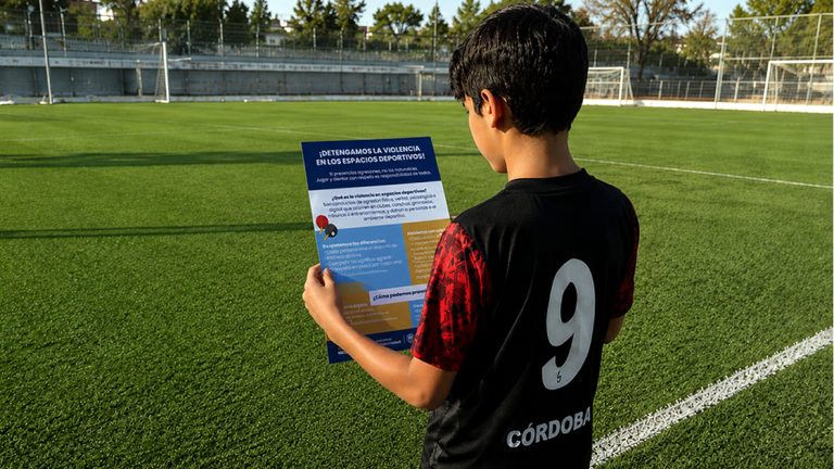 La Provincia presenta una guía para prevenir el bullying y la violencia en ámbitos deportivos
