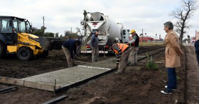 Bº Sarmiento: el municipio construye el sendero peatonal del FFCC Mitre