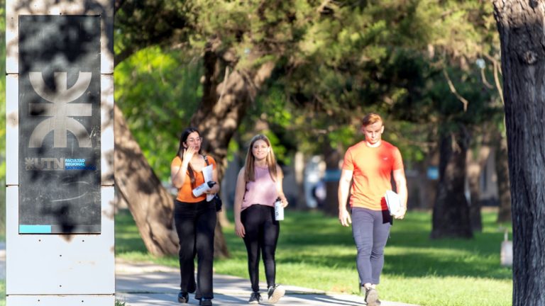 UTN abrió las inscripciones para el Seminario de Ingreso 2027